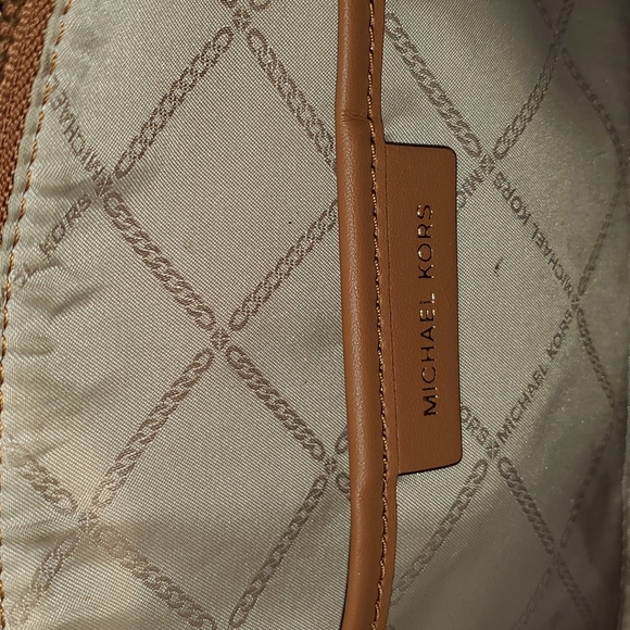 Michael Kors Handbag - Picture 13 of 16